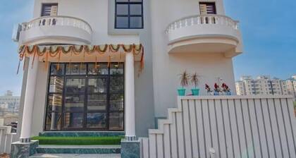 The Greenstar Inn Premium