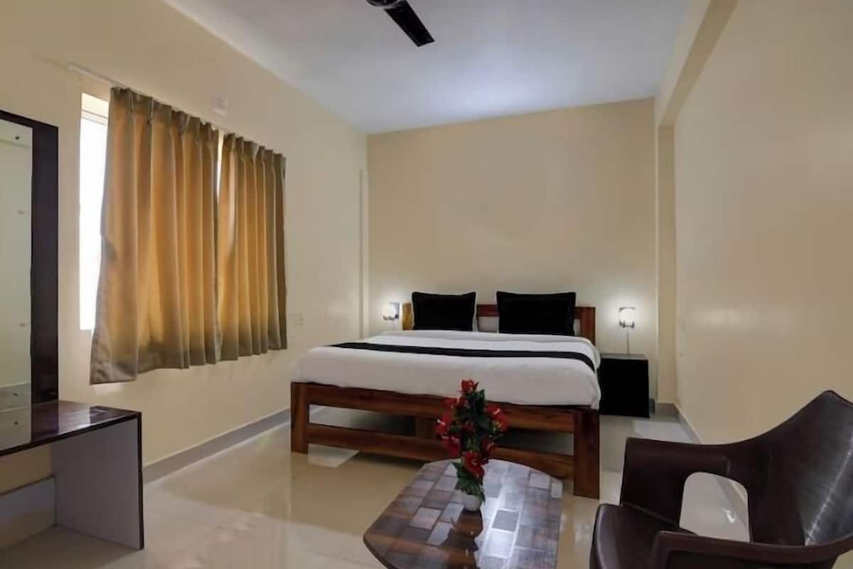 City Double Room, City View | WiFi (free)