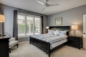 6 soverom, strykejern/-brett, wi-fi (inkludert) og sengetøy