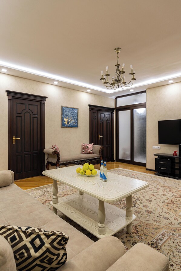 Smart TV - Luxury property for guests
(Tashkent)