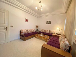 Apartment, 2 Bedrooms | Living area - Ennasr :luxury S+2 Apart, Perfect for Families (Ariana)