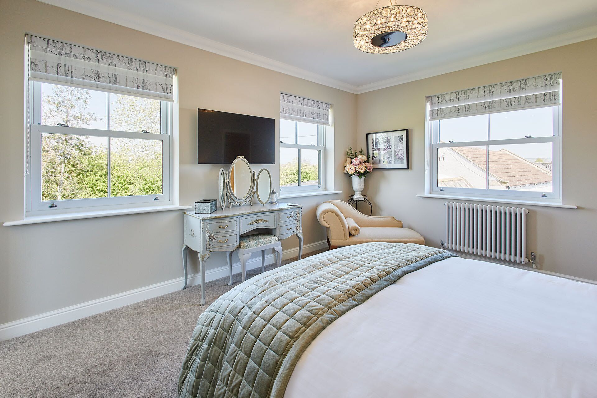 3 bedrooms, iron/ironing board, free WiFi, bed sheets