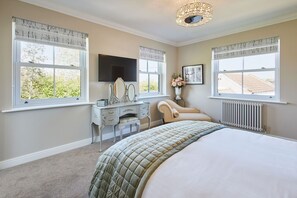 3 soverom, strykejern/-brett, wi-fi (inkludert) og sengetøy