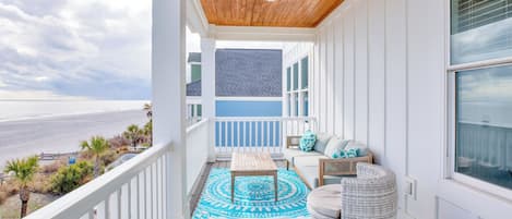 المنطقة المحيطة بالمنشأة