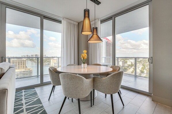 Apartment (3 Bedrooms) | Interior - Walk to Hollywood Beach: Upscale 16th-floor Condo (Hollywood)