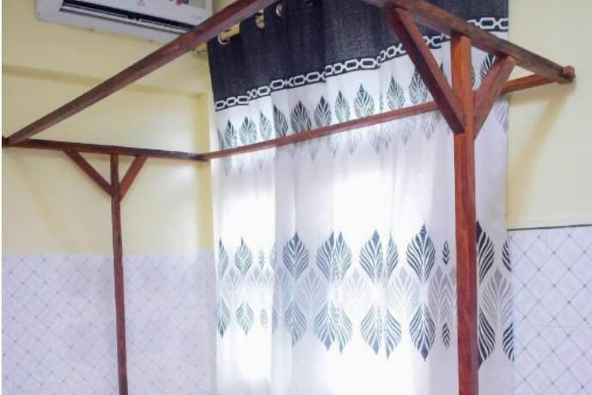 Classic Triple Room, City View | Laptop workspace, iron/ironing board, free WiFi