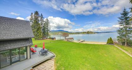 Beachfront Sagle Retreat w/ Boat Dock & Lift