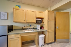 Apartment (1 Bedroom) | Interior