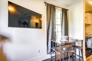 Apartment (0 Bedroom) | Interior - Lovely Clarksdale Studio < 2 Mi to Downtown! (Clarksdale)