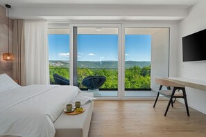 4 soverom, strykejern/-brett, wi-fi og sengetøy