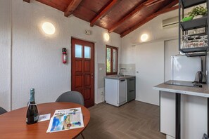 Family Apartment, 1 Bedroom (Holiday Home Sladonja - Apartment 01) | Dining room - Holiday Home Sladonja Apartments (Liznjan)
