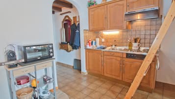 Traditionell lÀgenhet | Vardagsrum | Platt-tv