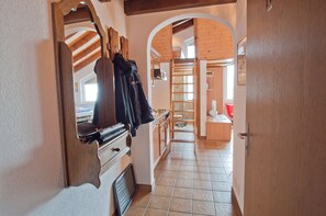 Traditional-Apartment | Wohnbereich