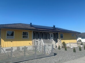 Exterior - Just Like Home Spa & Apartment with private pool (Porsgrunn)