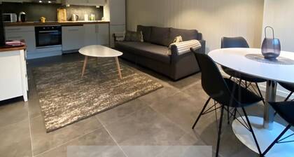 Apartment with access to pool and sauna