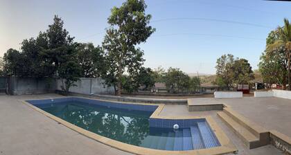 Serene 4BHK Villa Pvt Pool Kichn Igatpuri Nashik