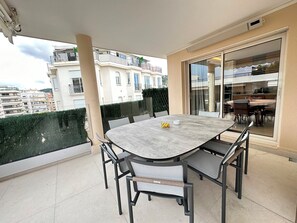 Ristorazione all'aperto