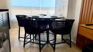 Apartment | Dining