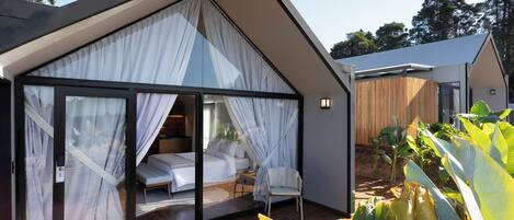 Deluxe | Camas con pillow-top, caja de seguridad en la habitación y wifi gratis