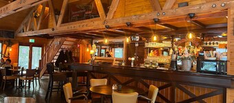 Child-friendly holiday home near a pool and playground in the forests of Veluwe