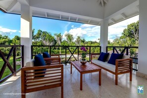 Villa, 4 Schlafzimmer, eigener Pool, Gartenblick | Unterkunftsgelände