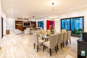 Villa, 4 Bedrooms, Private Pool, Garden View | Dining - Gorgeous Four Bedroom Villa (La Romana)