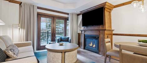 Televisión y chimenea