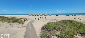 En la playa
