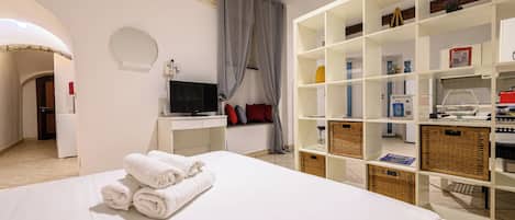 Bügeleisen/Bügelbrett, kostenloses WLAN