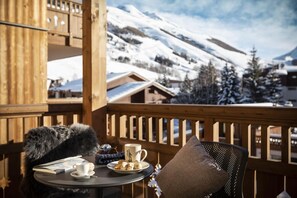 Outdoor dining - Wifi, fitness, sauna, hammam, terrace, balcony, parking, tv, ski locker, 53-68m², Les 2 Alpes (Les Deux Alpes)