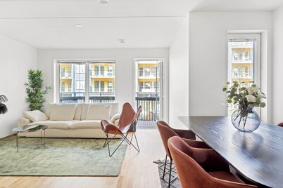 Modern Central Apartment