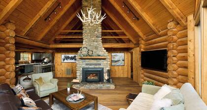 Black Bear Chalet - Alpine Falls Ranch