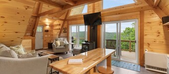 Gorgeous Tree House - ON TRAIL