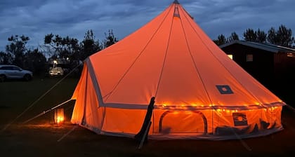 SagaCamp ehf