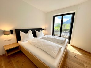 2 dormitorios, cuna de viaje, wifi gratis y ropa de cama