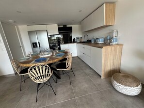Dining - Magnifique T4 Neuf 90m2 Avec Piscine à Ste Maxime au Cœur du Golfe de St Tropez (Sainte-Maxime)