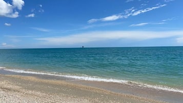 Private beach nearby, white sand, sun loungers, beach umbrellas