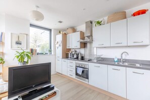 基本公寓 | 私人廚房 | 雪櫃、微波爐、焗爐、爐具