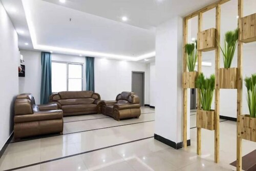 Zhaoqing Jiayou Boutique Hotel