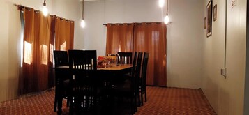 Desayuno buffet incluido todos los días 