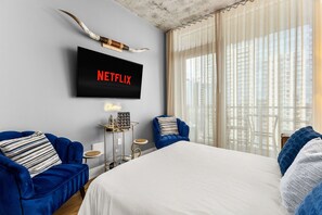 1 soverom, strykejern/-brett, reiseseng for barn og wi-fi (inkludert)