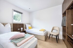 2 bedrooms, WiFi, bed sheets - Das Tiny House Village Löffingen (Löffingen)