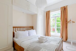 Basic-Apartment | 3 Schlafzimmer, laptopgeeigneter Arbeitsplatz, Bügeleisen/Bügelbrett