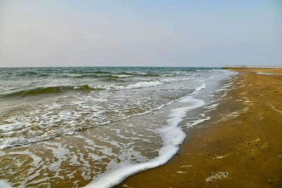 Laoting No.18 Farm House