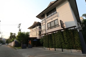 Unclassified image, 3 of 51, button - Viya Lodge (Chiang Mai)