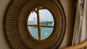 Unclassified image, 3 of 48, button - Breathtaking 1BD Bohemian Apartmentpalm Jumeirah (Dubai)