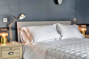 Casa básica | 4 habitaciones y espacio para trabajar con laptop 