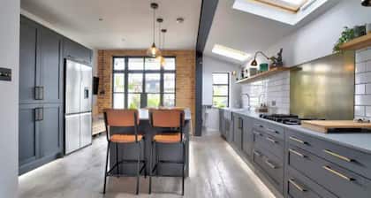 Stunning House in Leigh-on-sea