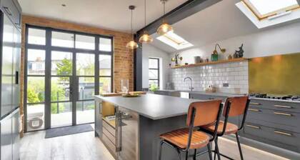 Stunning House in Leigh-on-sea