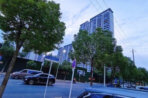免费自助停车